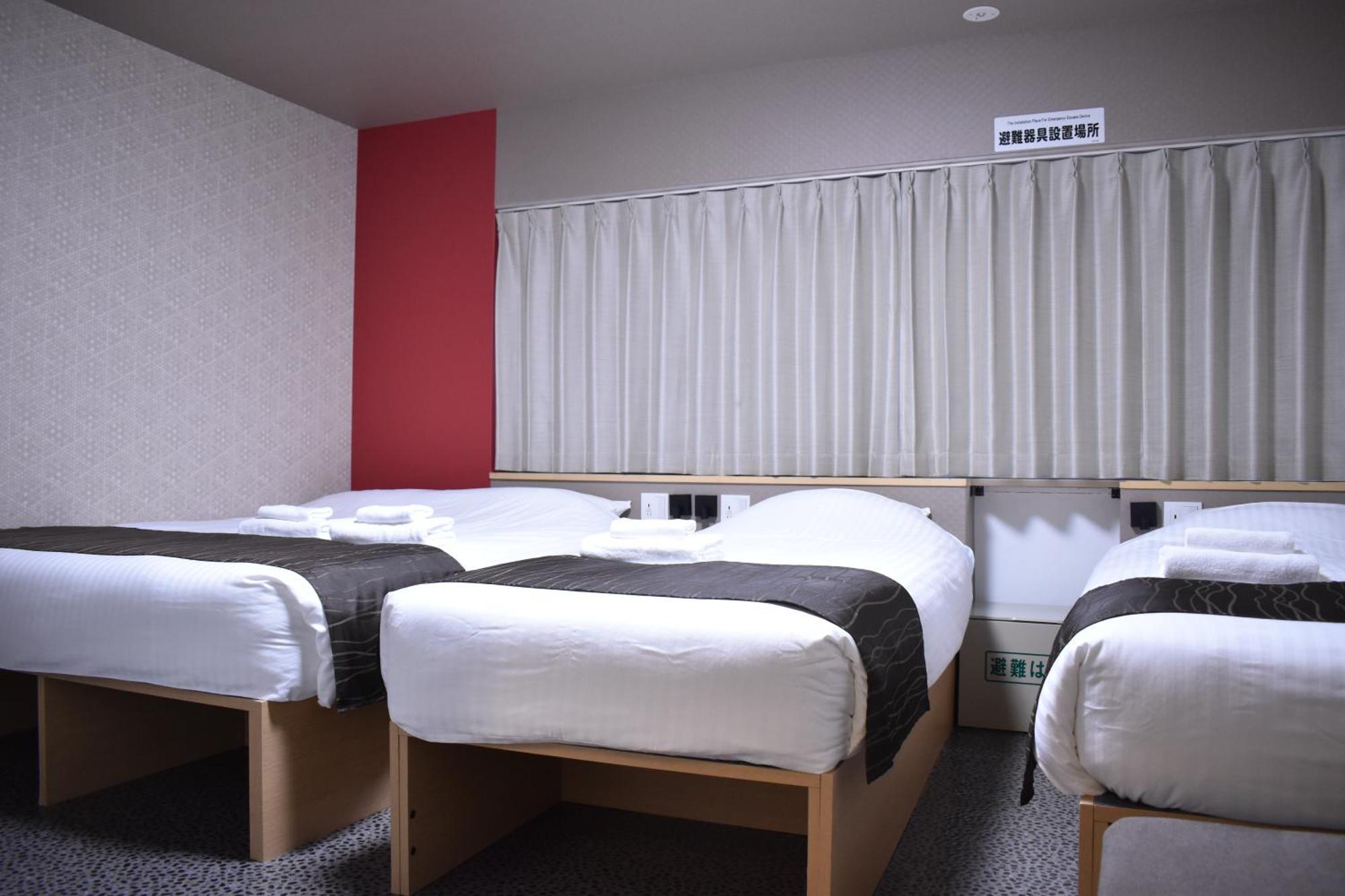 Shinsaibashi House Hotel Osaka Værelse billede