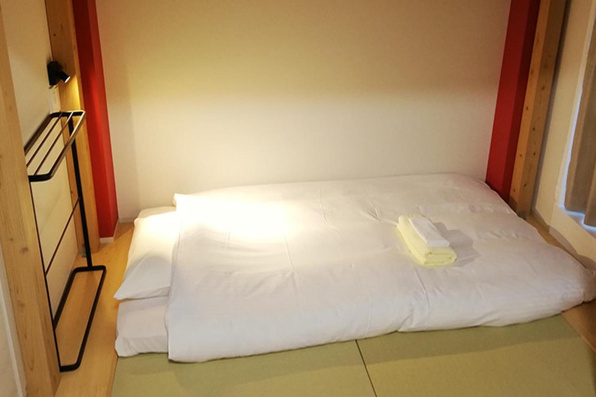 Shinsaibashi House Hotel Osaka Værelse billede