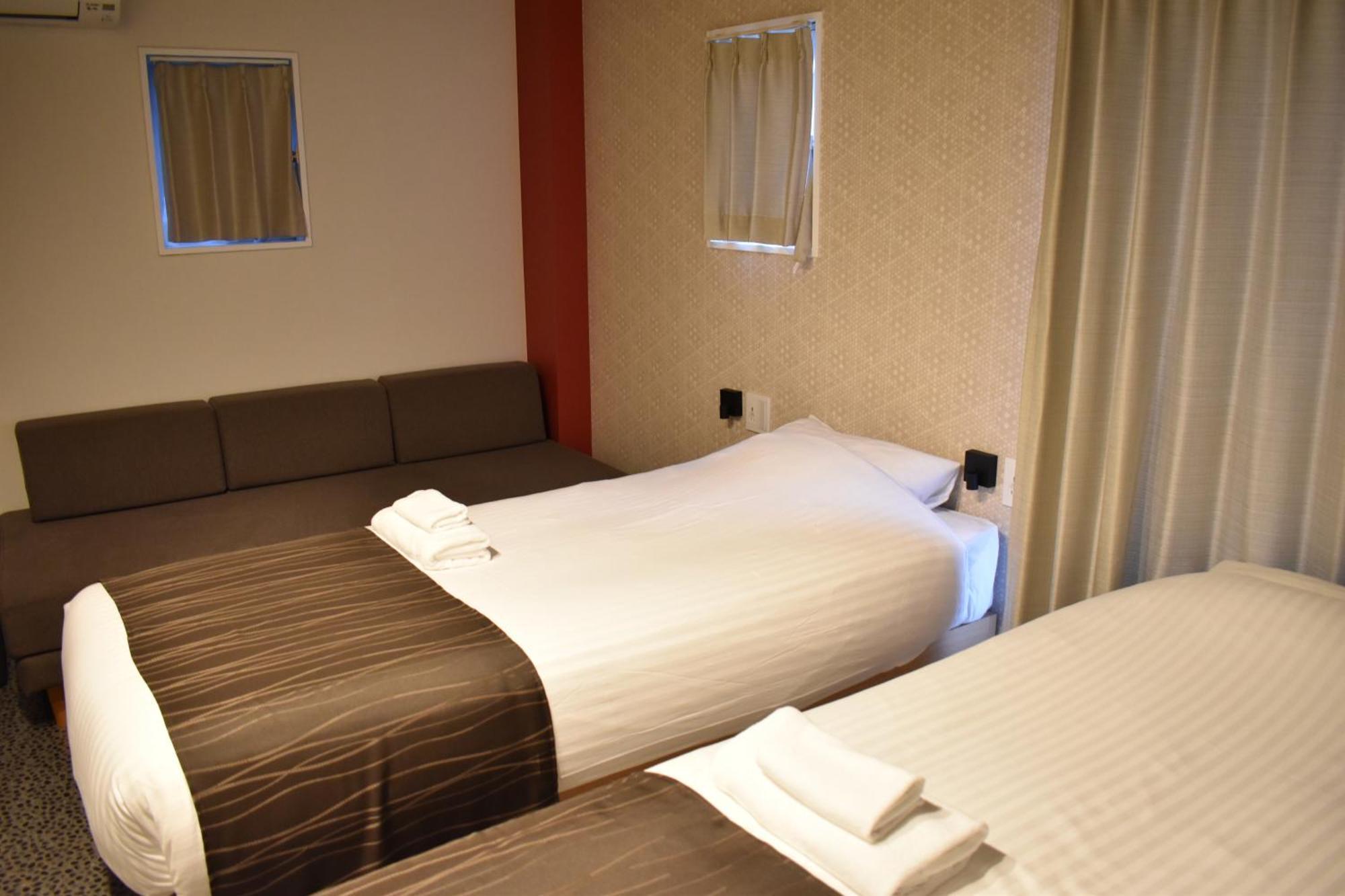 Shinsaibashi House Hotel Osaka Værelse billede